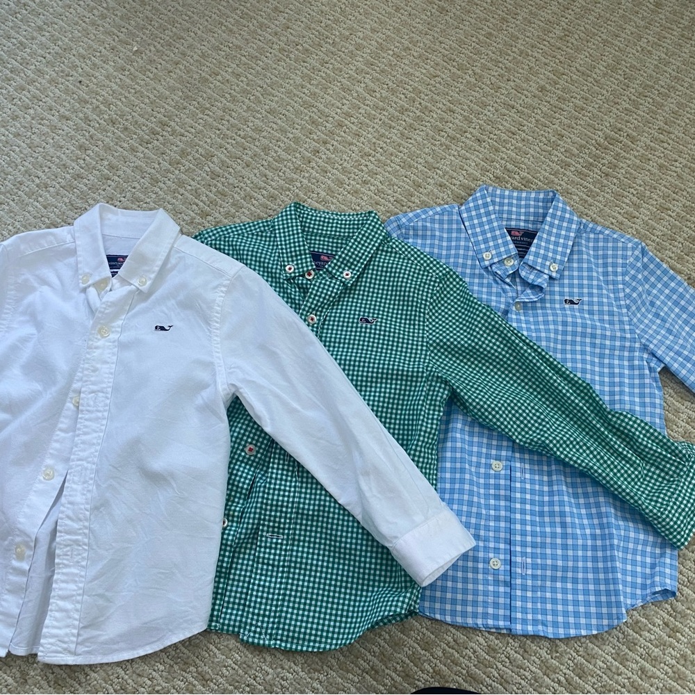 Vineyard vines 3T button downs